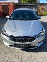 Opel Astra Sport Tourer+ - Opel Antara Kombi Gebrauchtwagen