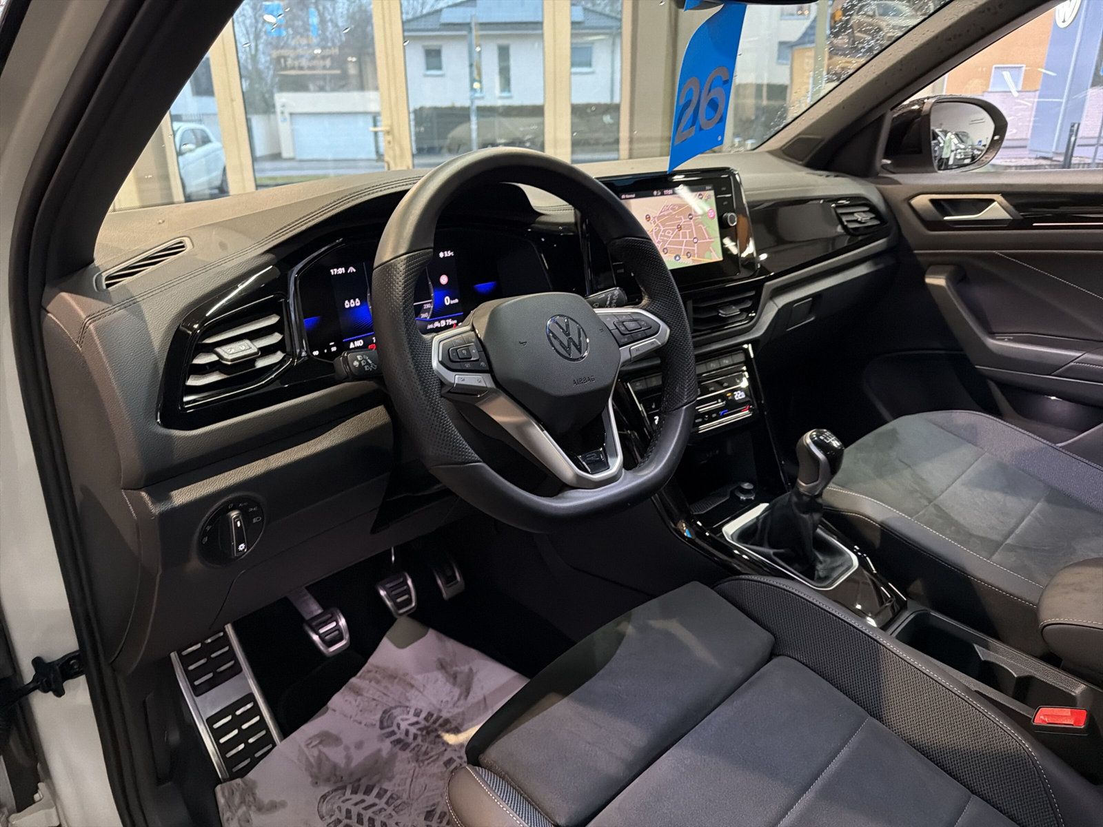 T-Roc R-Line TSi Navi AZV Black Style LED