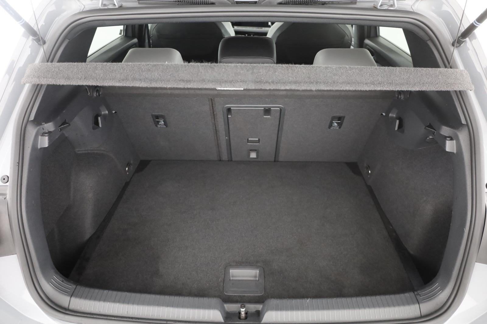 Volkswagen Golf VIII 1.5 TSI R-Line LED Panorama Navi ACC, миниатюра 26