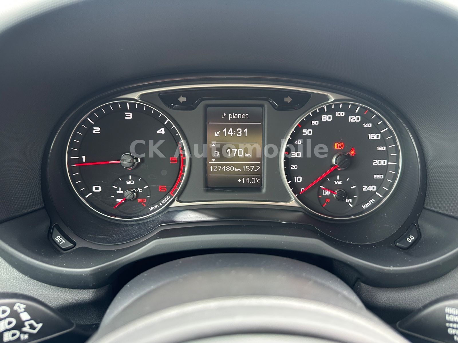 Fahrzeugabbildung Audi A1 Sportback Sport 1.6 TDi/Navi/Klima/SHZ/PDC