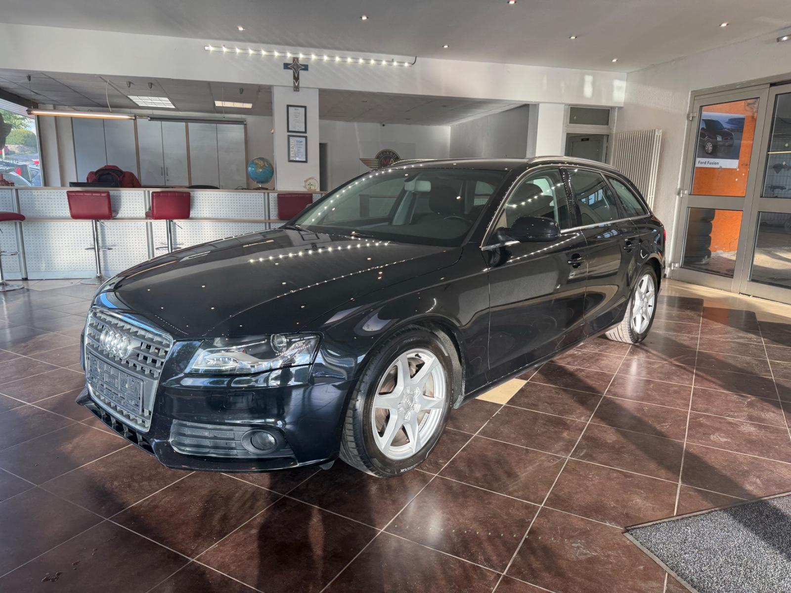 Audi A4 Avant*Ambition*SHZ*NAVI*TPM*KA*TOP Gepflegt