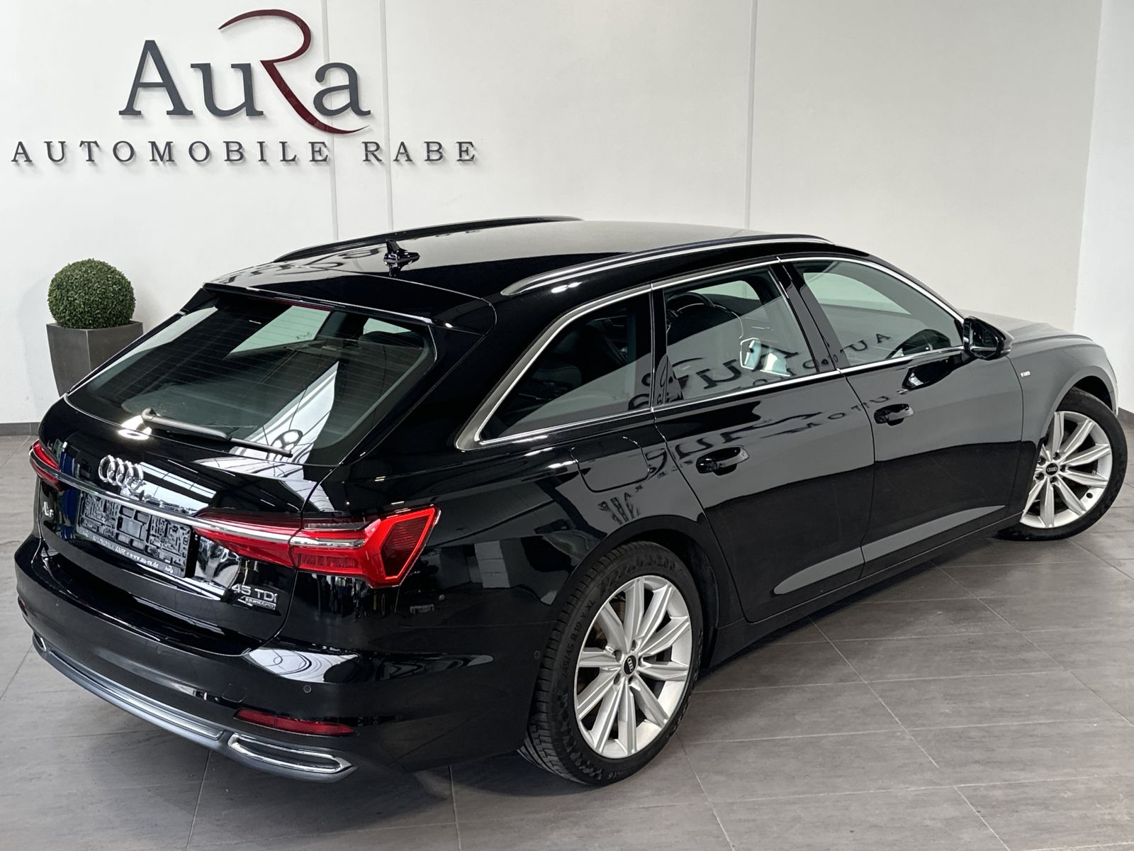 Fahrzeugabbildung Audi A6 Avant 45 TDI Qu S-Line NAV+LED+ACC+19ZOLL+VC