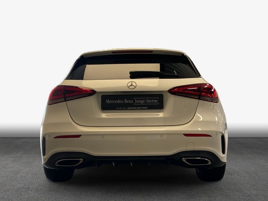 Mercedes-Benz A 180 AMG Line Night LED Park Kam Shz Navi Premi foto 5