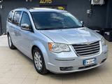 Chrysler Voyager Grand 2.8 CRD cat Limited Auto - Chrysler Grand Voyager: Crd