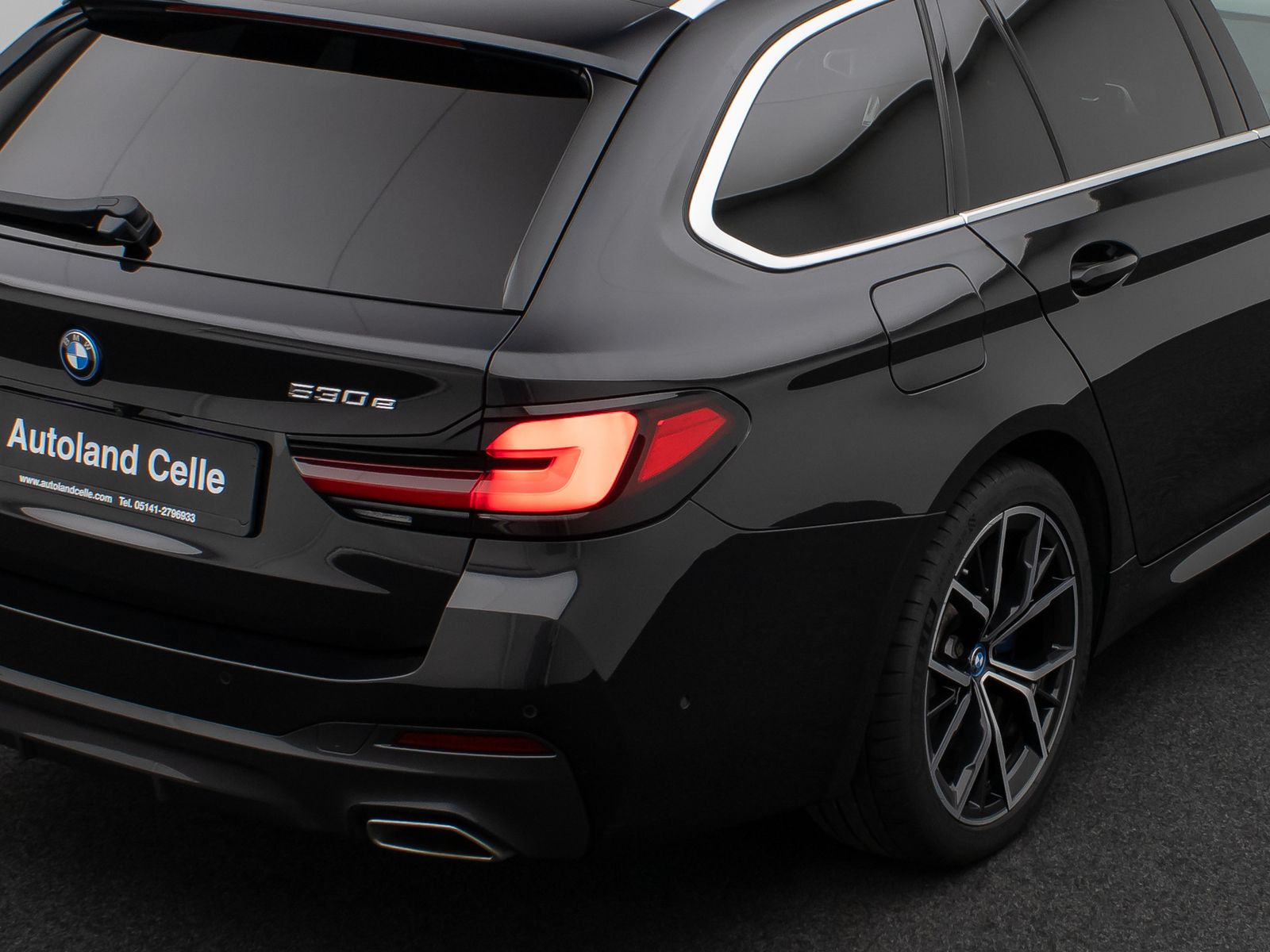 Fahrzeugabbildung BMW 530e xD M Sport Laser 360°HUD DAB H/K Komfort