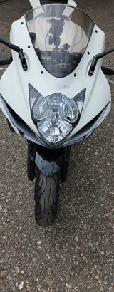 Suzuki Gsx-R L3 600 - SUZUKI GS 600