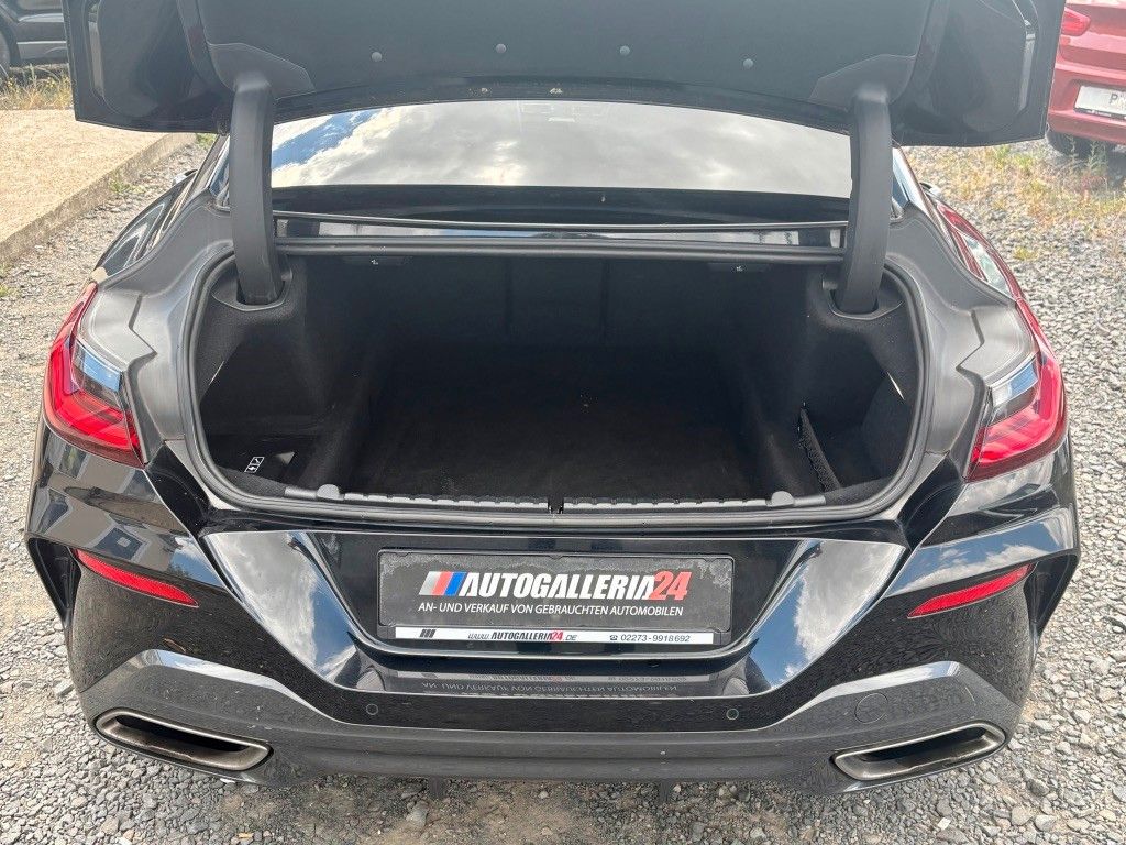 Fahrzeugabbildung BMW M850i xDrive GranCoupé M SPORTPAKET Navi Leder