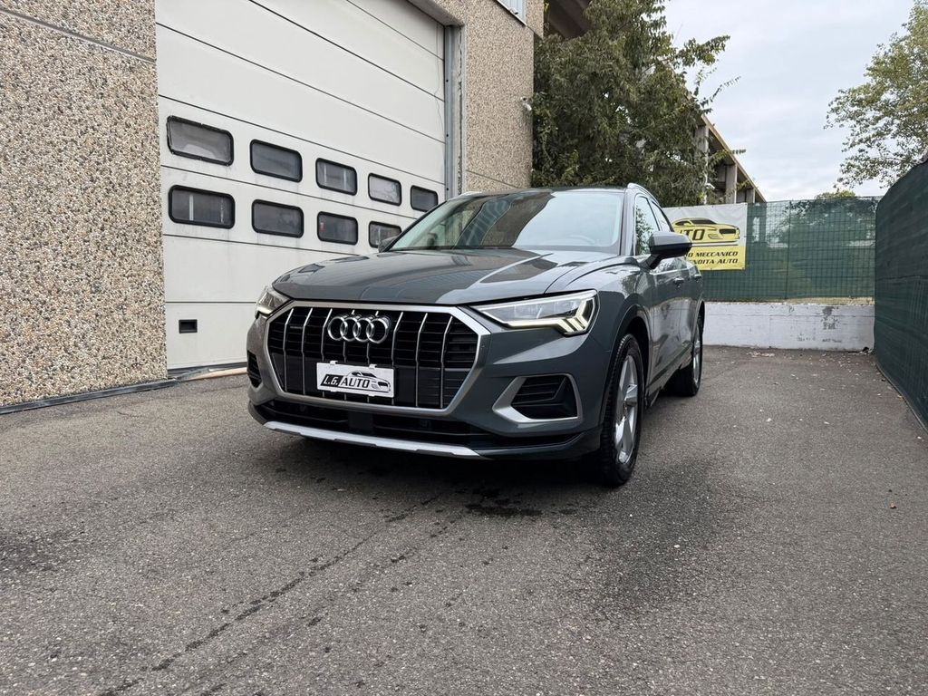 Image of Audi Q3