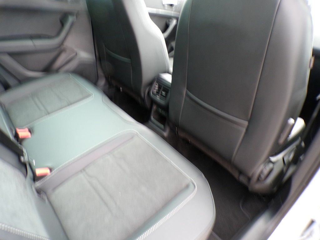 Fahrzeugabbildung SEAT SEAT Ateca Road Edition 1.5 TSI 110 kW