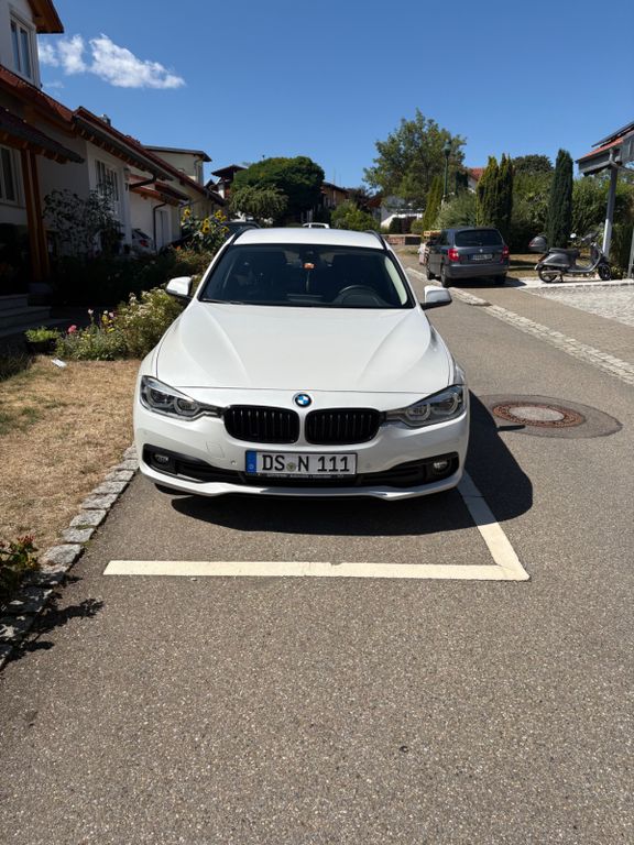 Image of BMW 320
