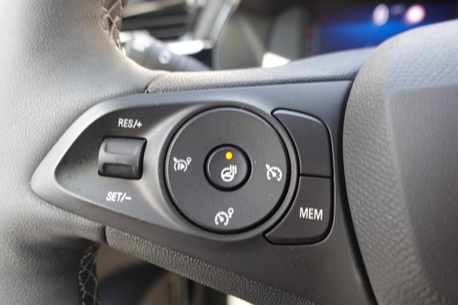 Fahrzeugabbildung Opel Corsa GS 1.2T,Sitzhz,Kamera,Allwetter,LED,DAB+
