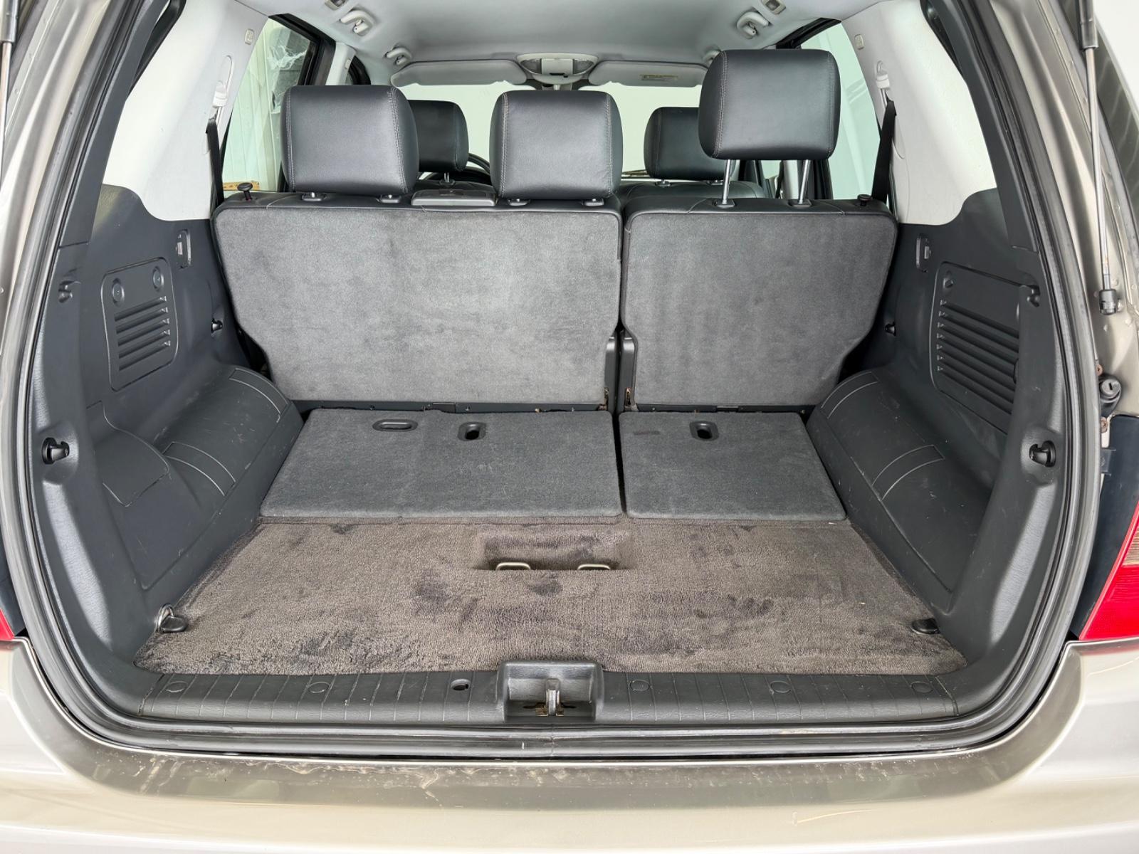 Mercedes-Benz ML270 2005 — photo 17