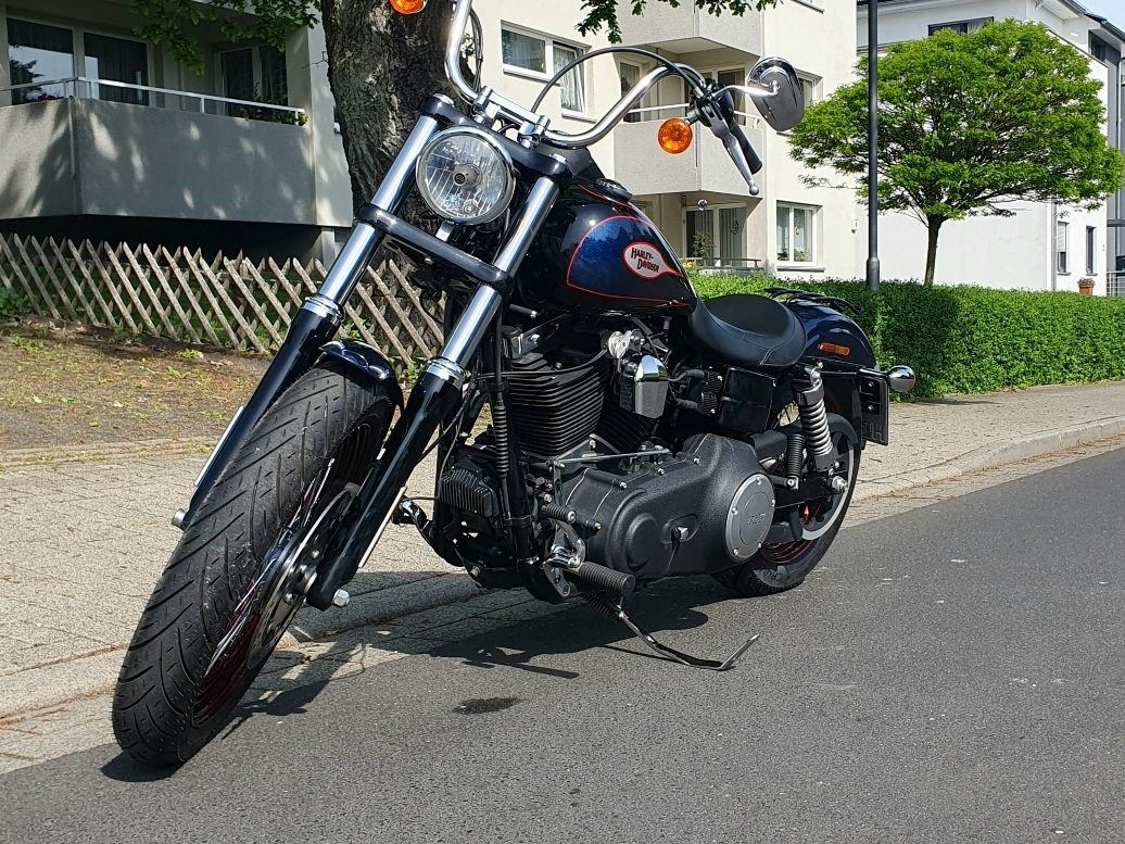 Fahrzeugabbildung Harley-Davidson Dyna Street Bob Special FXDBA