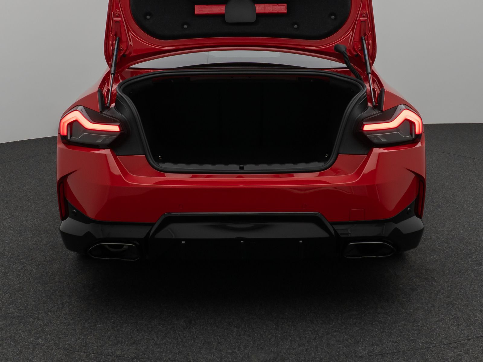 Fahrzeugabbildung BMW M240i xD Coupé Glasdach Kamera HUD H/K Stop&Go