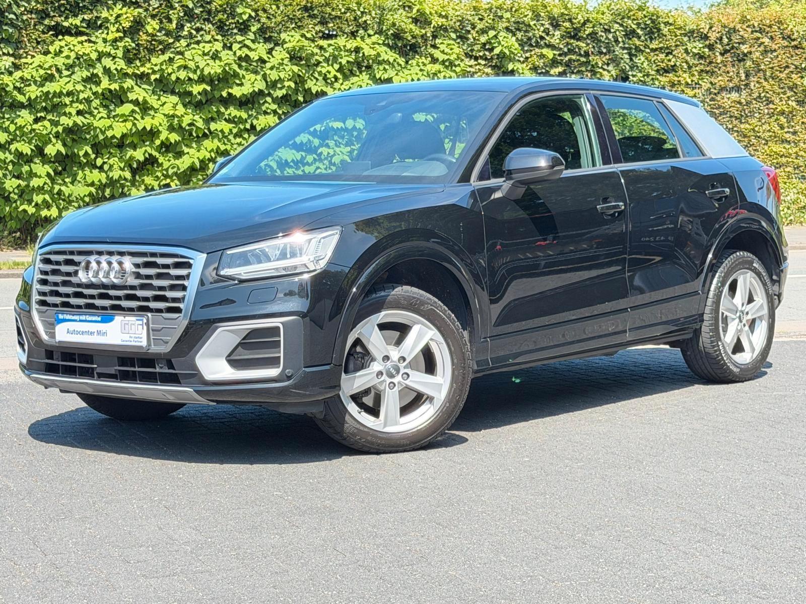 Audi Q2 1.6 TDI sport LED-HeadUp-ACC-AHK-1.HAND-