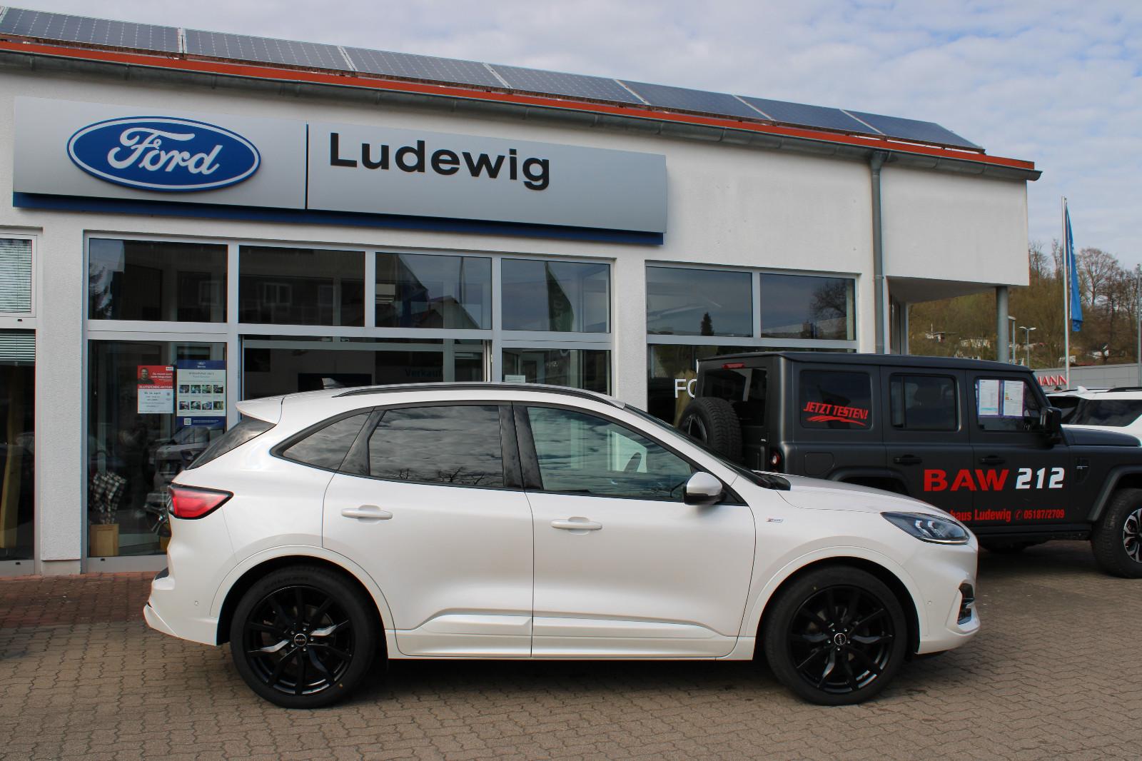 Ford Kuga ST-Line X Head Up Winterpaket AHK