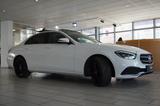 Mercedes-Benz E 300E LIM. AVANTGARDE NAVI/LED/KAMERA/PANO./AHK - Hybrid (Diesel/Elektro): Limousine