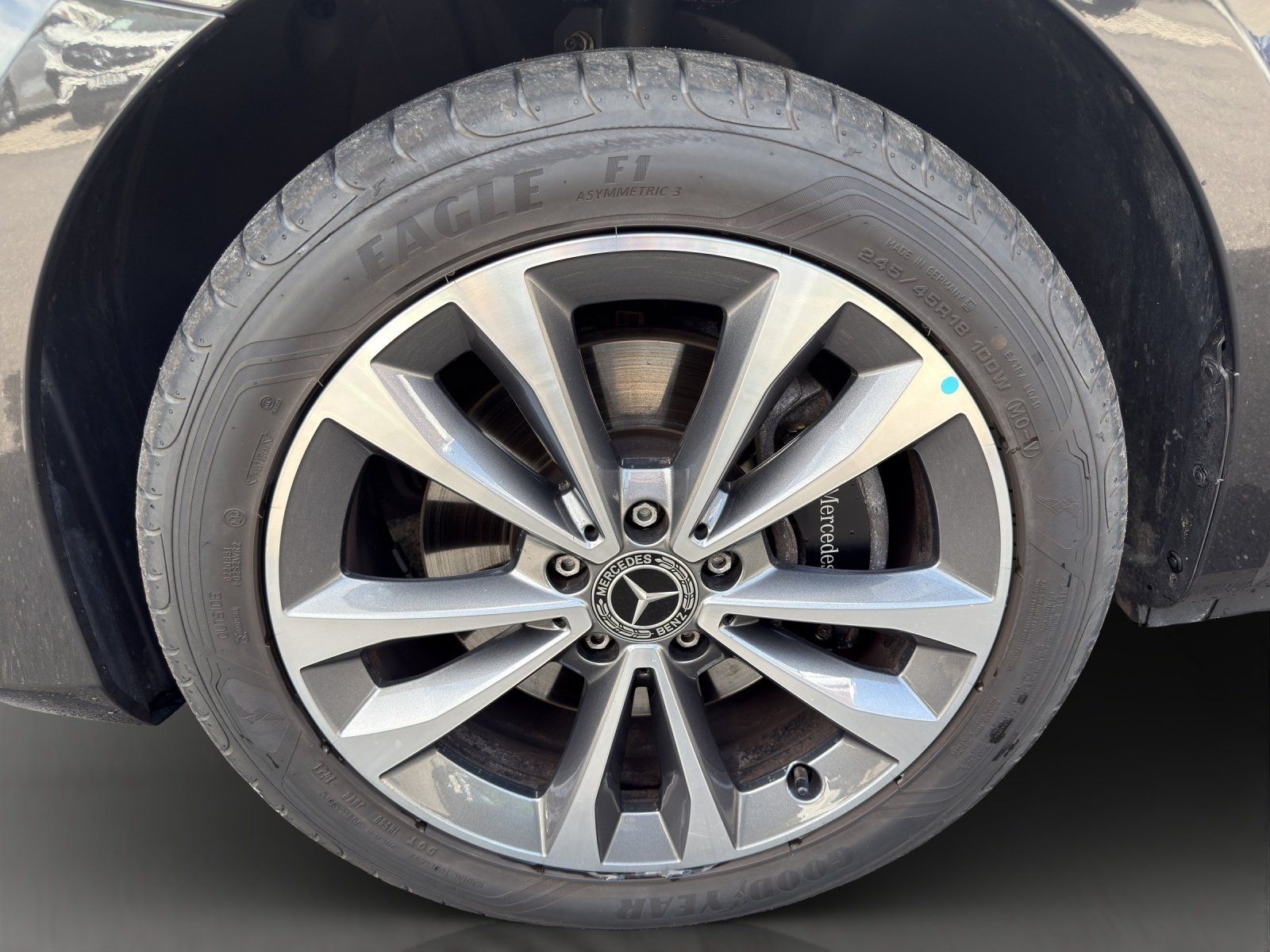 Fahrzeugabbildung Mercedes-Benz V 300 d L EDITION DISTRO AHK MBUX ILS el.Heckkla