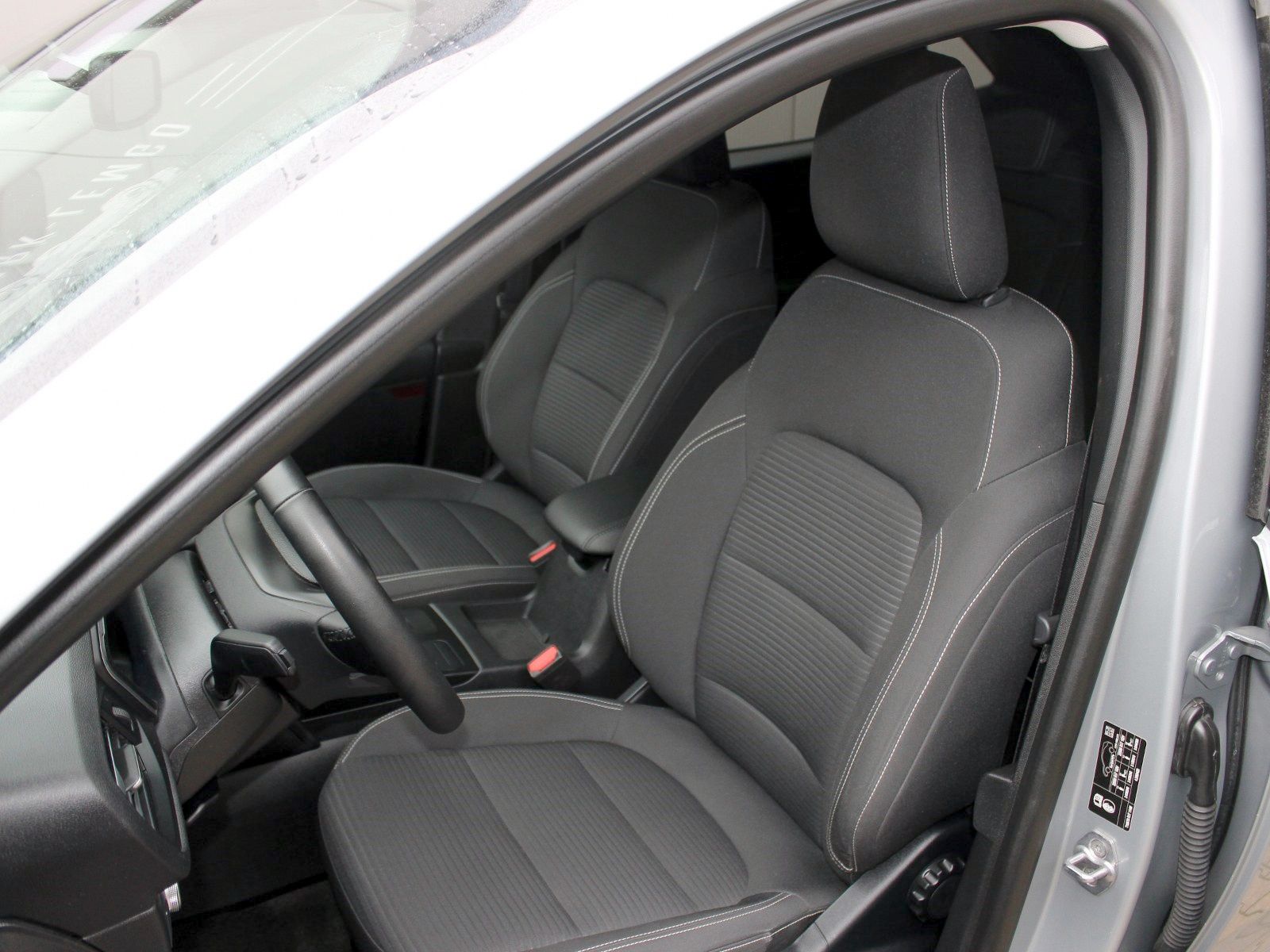 Fahrzeugabbildung Ford Kuga Plug-In Hybrid PHEV Titanium