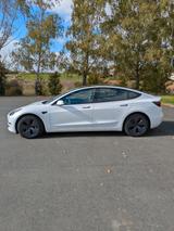 Tesla Model 3 Allrad Dualmotor LongRange mit Boostpak. - gebrauchte Tesla Model 3 aus dem Jahr 2023