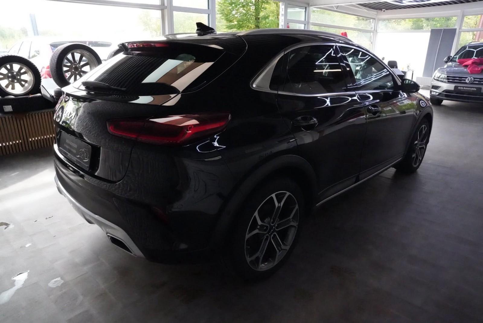 Kia XCeed Platinum Edition NAVI**KAM*PANO*LED