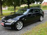 BMW E91 325d M57 Org nur 172Tkm 2 Hand AHK Gewähr - BMW 325: 325d E91
