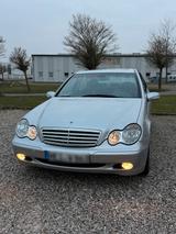 Mercedes-Benz Mercedes C220 CDI W203 - Mercedes-Benz C 220 Limousine W203 cdi mit Diesel-Antrieb