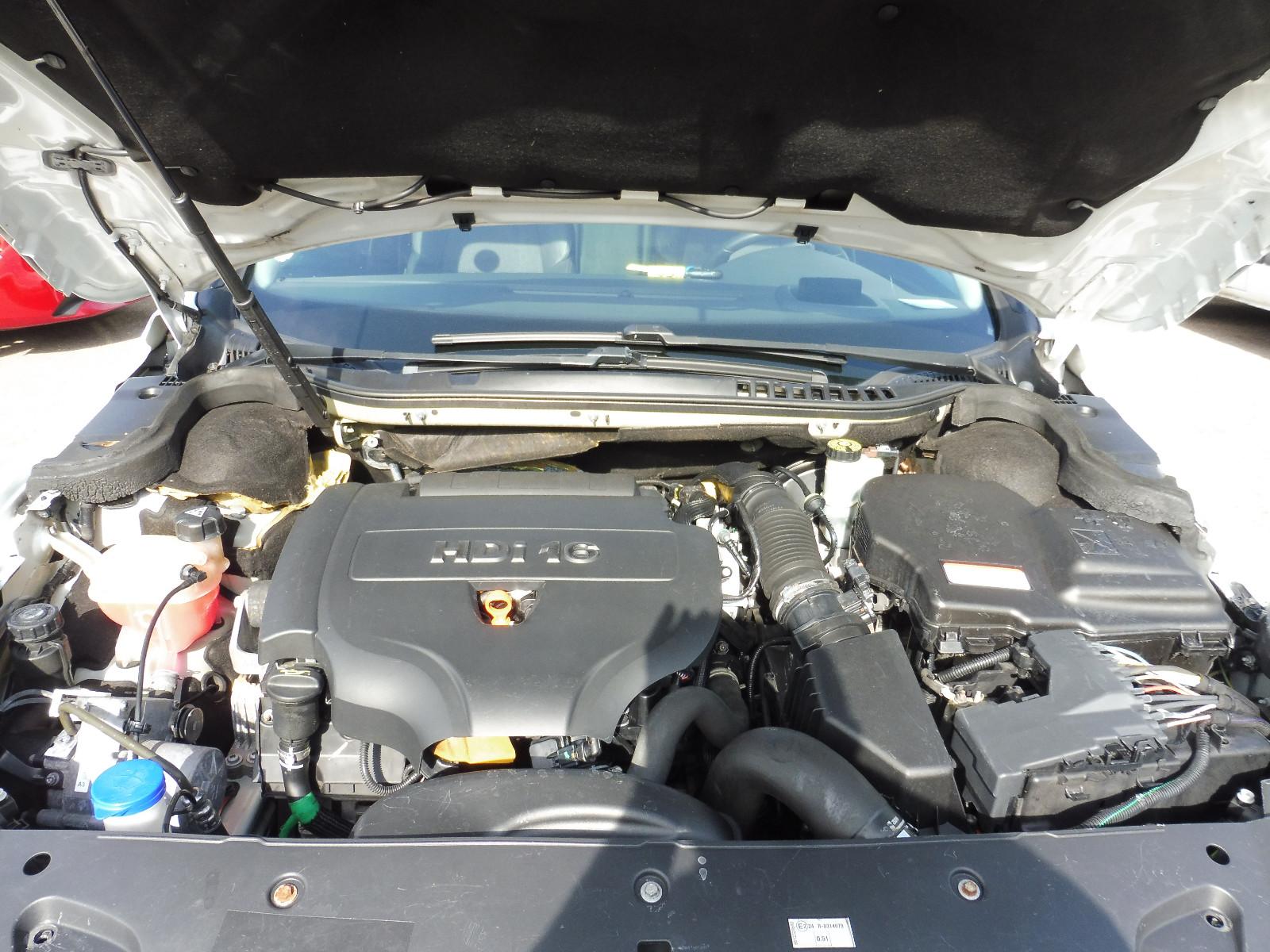 Peugeot 508 2015 — photo 18