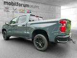 Chevrolet Silverado Crew Cab 4WD LT Trail Boss 6.2L V8 - Chevrolet Neuwagen in Dresden