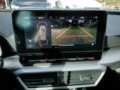 Fahrzeugabbildung Seat Leon Sportstourer FR+KAMERA+BEATS+NAVI+SHZ+ACC