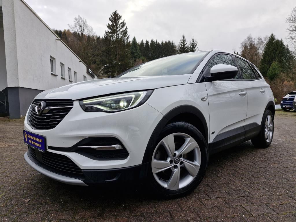 Grandland X 1.6T PHEV AGR Sitze+Keyless