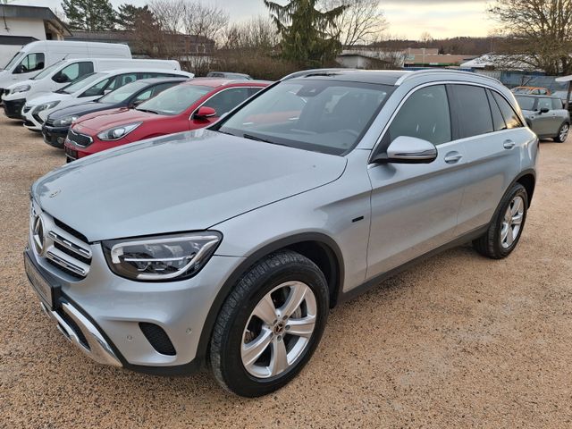 Mercedes-Benz GLC 300 de 4Matic,Panorama,Plug-in-Hybrid,Kamer