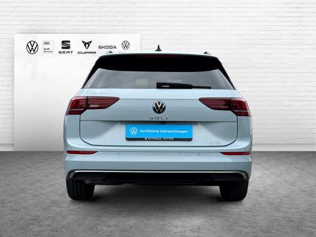 Fahrzeugabbildung Volkswagen Golf VIII Variant Move 1,5 l eTSI OPF DSG KLIMA