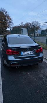 BMW 340i | M-Paket | Sportlimousine | Rot Leder  - BMW 3er Reihe: Standheizung