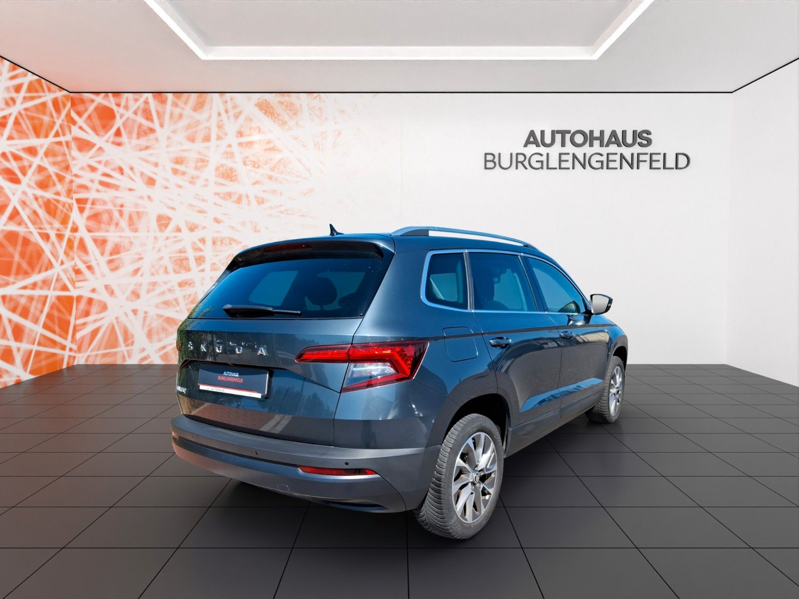 Fahrzeugabbildung SKODA Karoq Clever ! Amundsen ! Kamera !