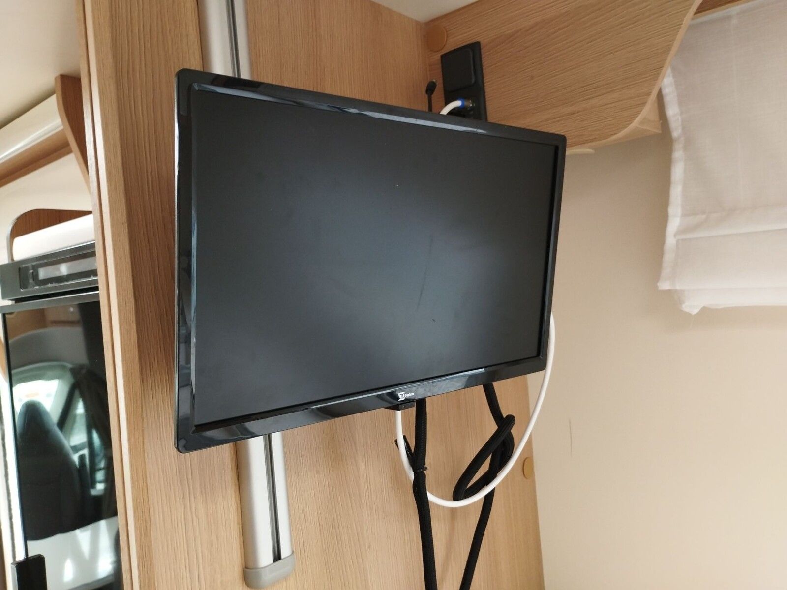 Fahrzeugabbildung Forster T 699 EB SAT,Solar,Markise,RK