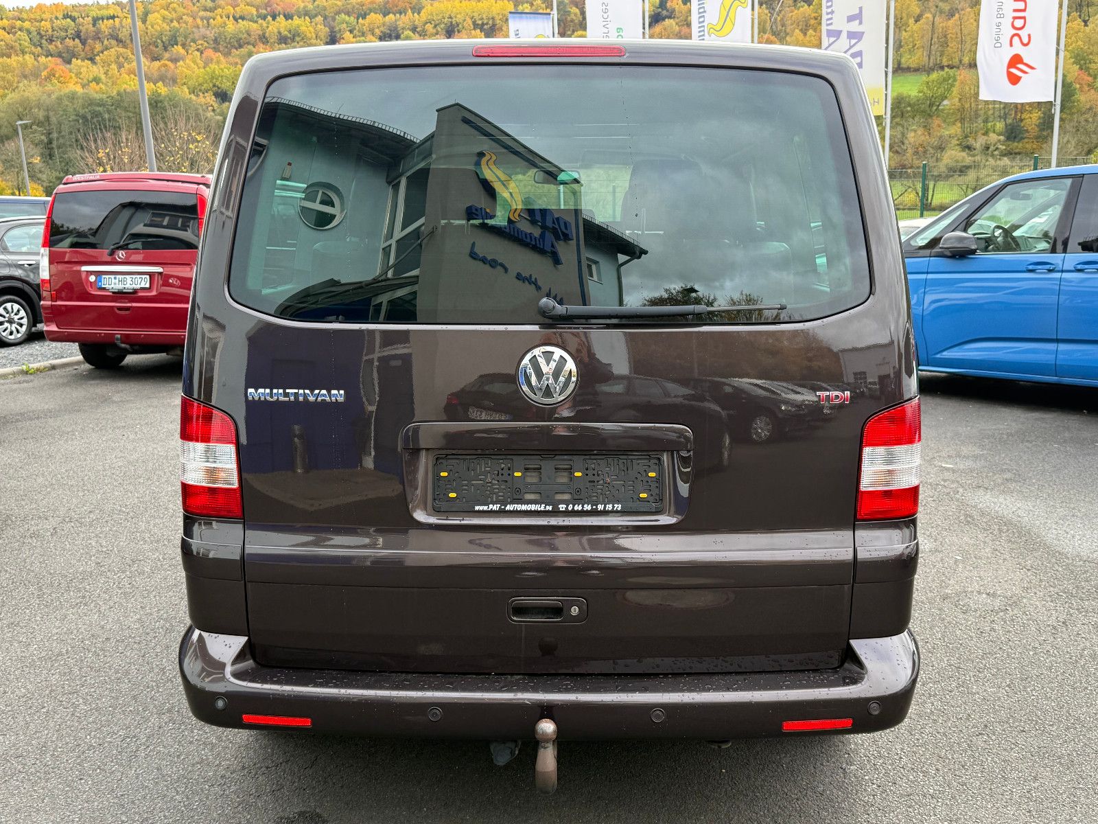 Fahrzeugabbildung Volkswagen T5 Multivan Highline 2.5 TDI AHK GRA Navi PDC