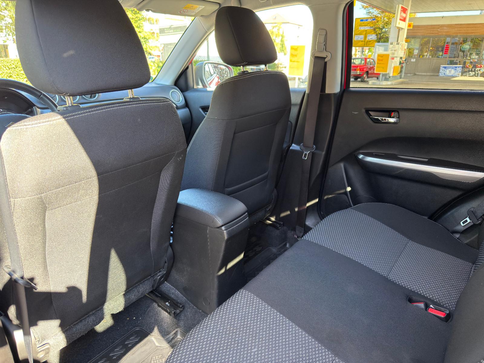 Suzuki Vitara 1.0 4x2 Automatik SHZ Klima Navi