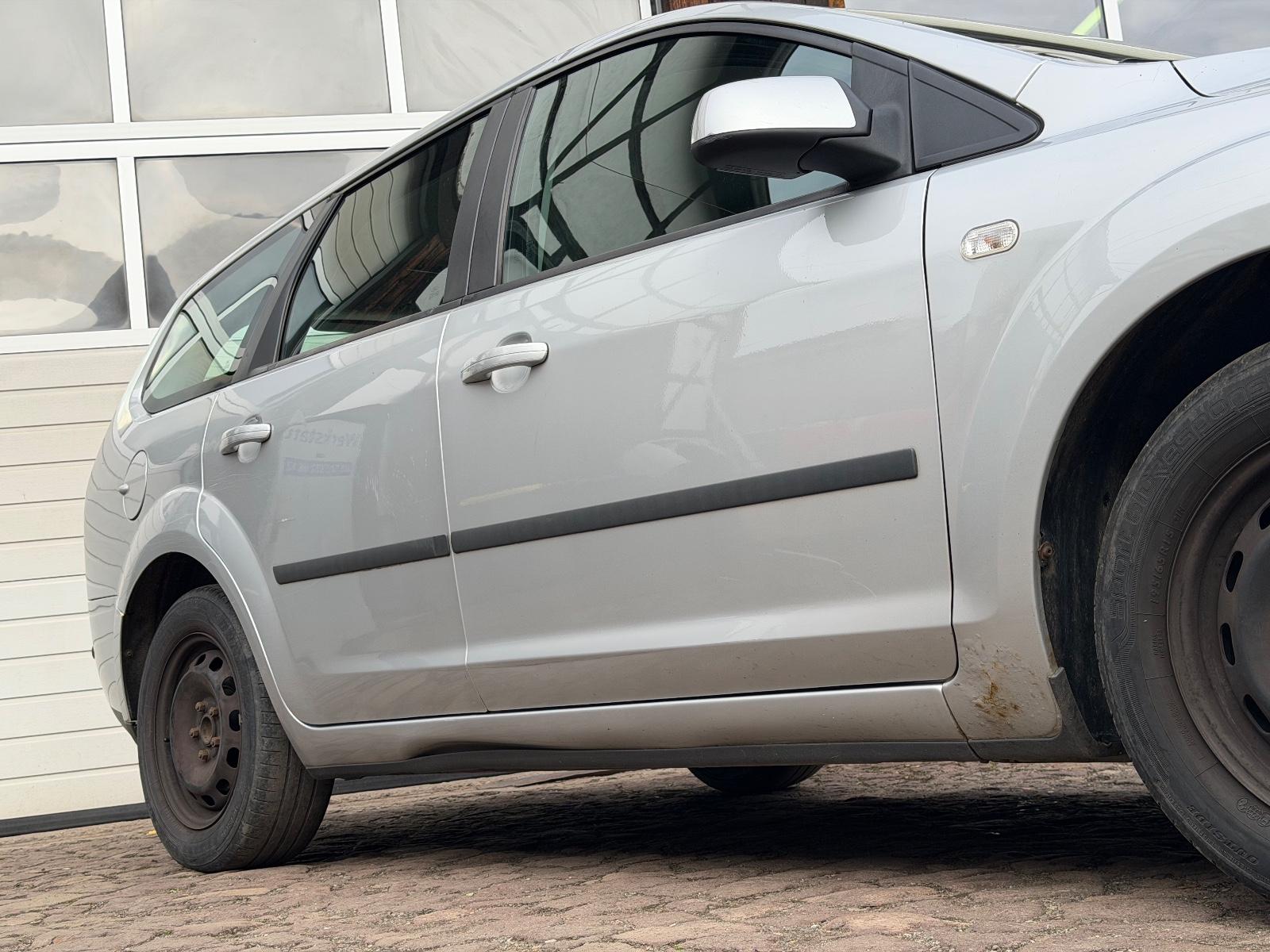 Ford Focus 2007 — photo 7