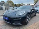 Porsche Panamera 3,0 Diesel ,Navi,Soft-Clos,20",360-Kame - graue Porsche Panamera