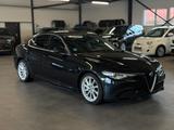 Alfa Romeo Giulia Super BIXEN+PANO+ACC+CARPLAY+MEMORY+SPUR. - Alfa Romeo Giulia: Sitzheizung