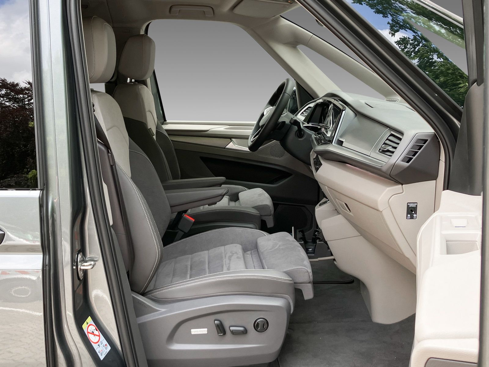 Volkswagen T7 Multivan - Bild 8