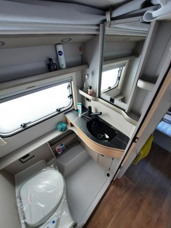 Fahrzeugabbildung HYMER / ERIBA / HYMERCAR Touring 560 Verfüg./Sparen Sie 10.725,- €