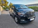 Hyundai Top Fahrzeug, wenig gebraucht ! - Hyundai H-1 Starex von privat