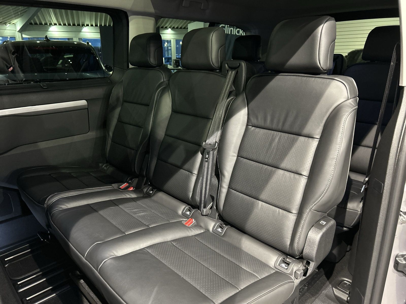 Peugeot Traveller - Bild 8