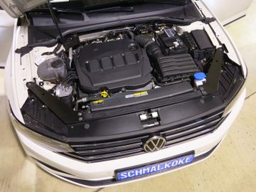 Volkswagen Passat Variant - 8