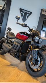 Triumph Rocket 3 GT mit Tageszulassung
