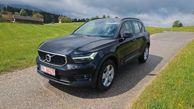 VOLVO XC 40