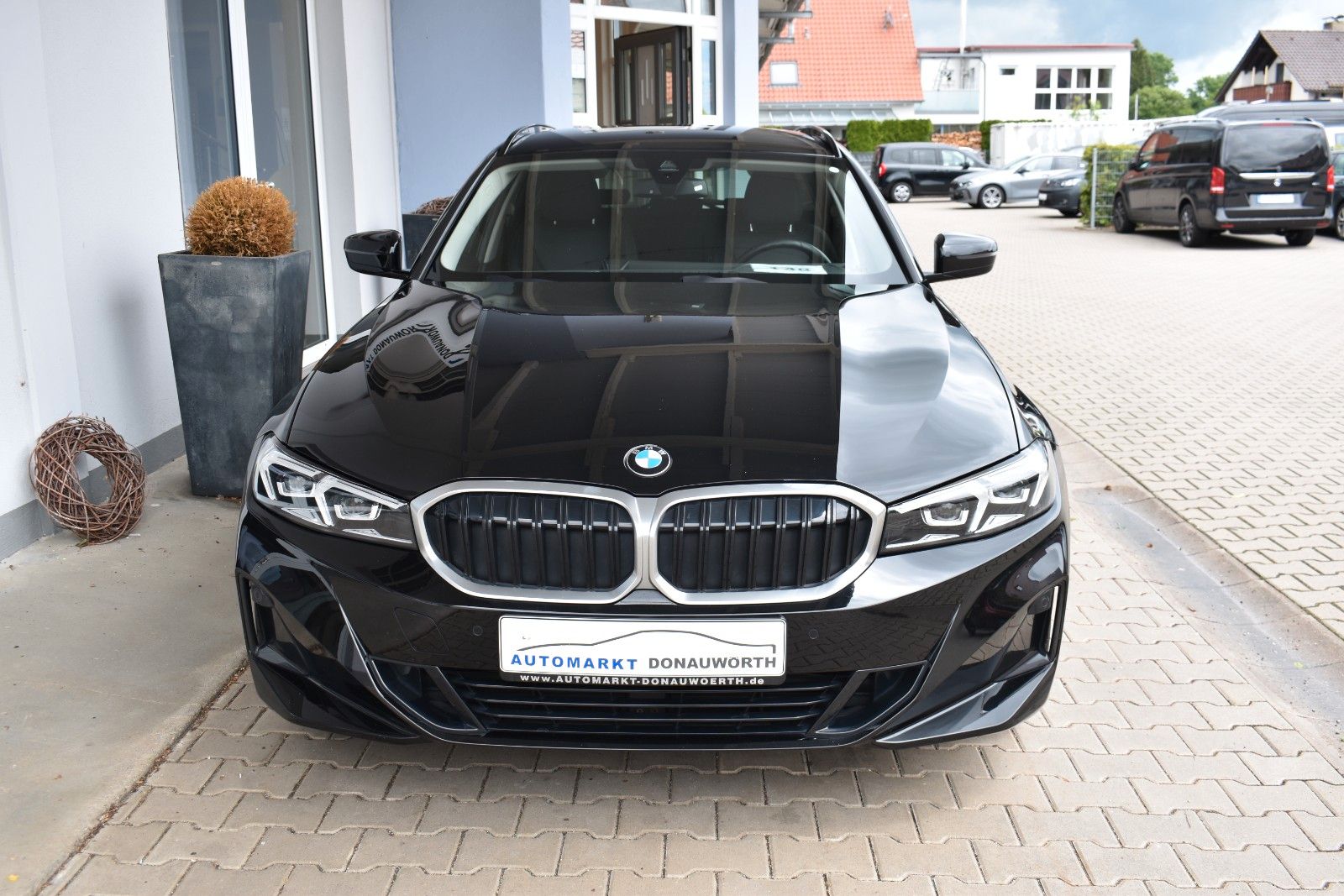 BMW 318d Touring Aut. Mild-Hybrid  Navi Teilleder foto 4