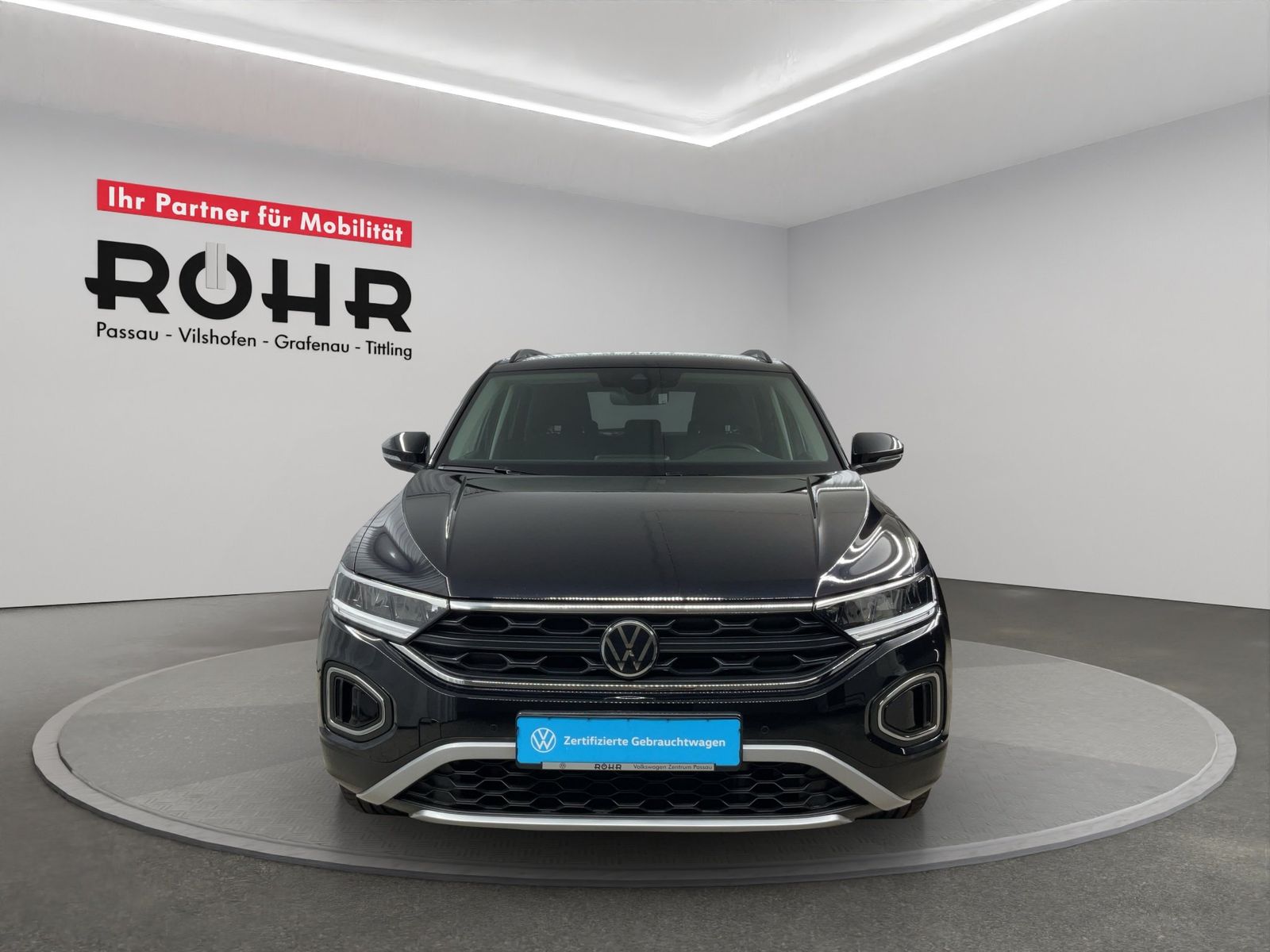 Volkswagen T-Roc Move 1.0 TSI ACC Kam. LED PDC SHZ Alu foto 2